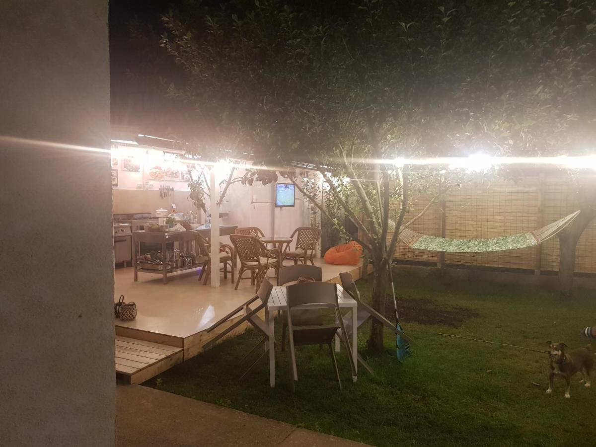 Dativo House Navodari Bagian luar foto
